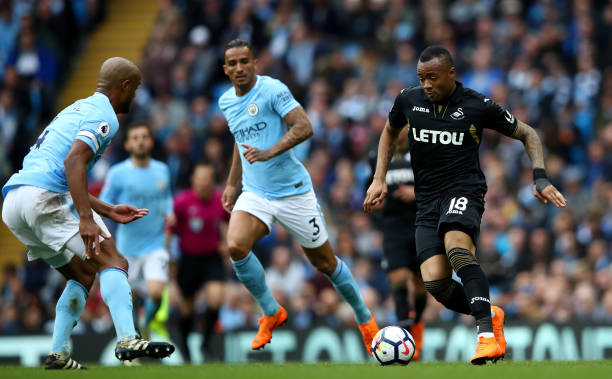 同时在助攻 同时在助攻